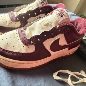 Nike Air Force 1 LV8 3